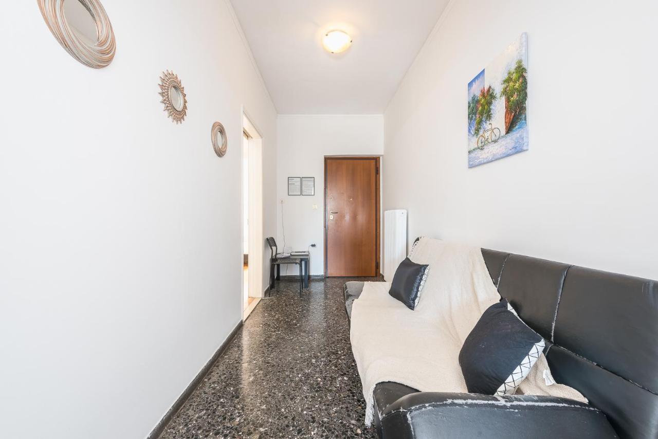 Sunsetia Apartment Атина Екстериор снимка
