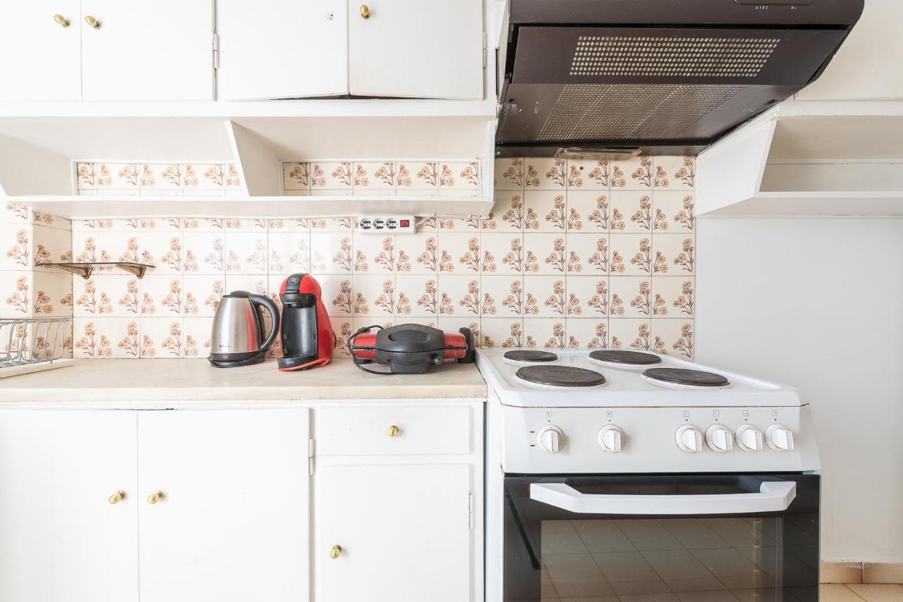 Sunsetia Apartment Атина Екстериор снимка