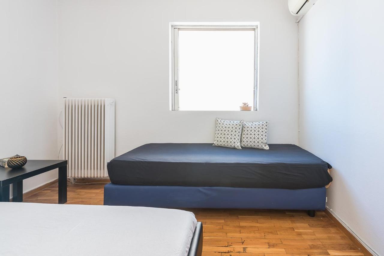 Sunsetia Apartment Атина Екстериор снимка