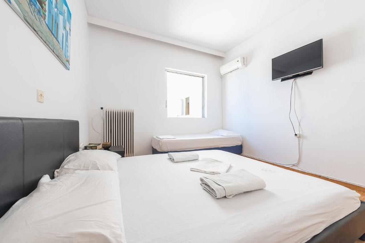 Sunsetia Apartment Атина Екстериор снимка
