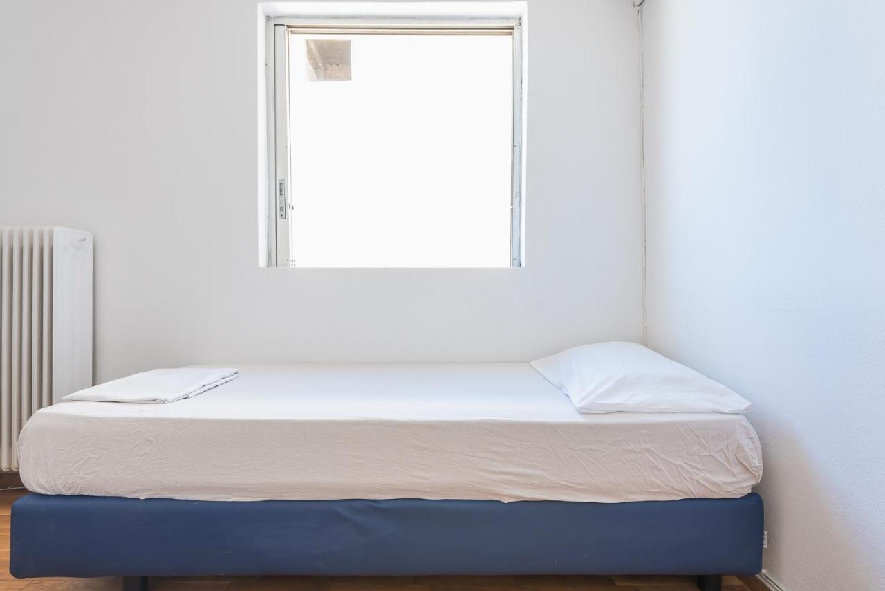 Sunsetia Apartment Атина Екстериор снимка