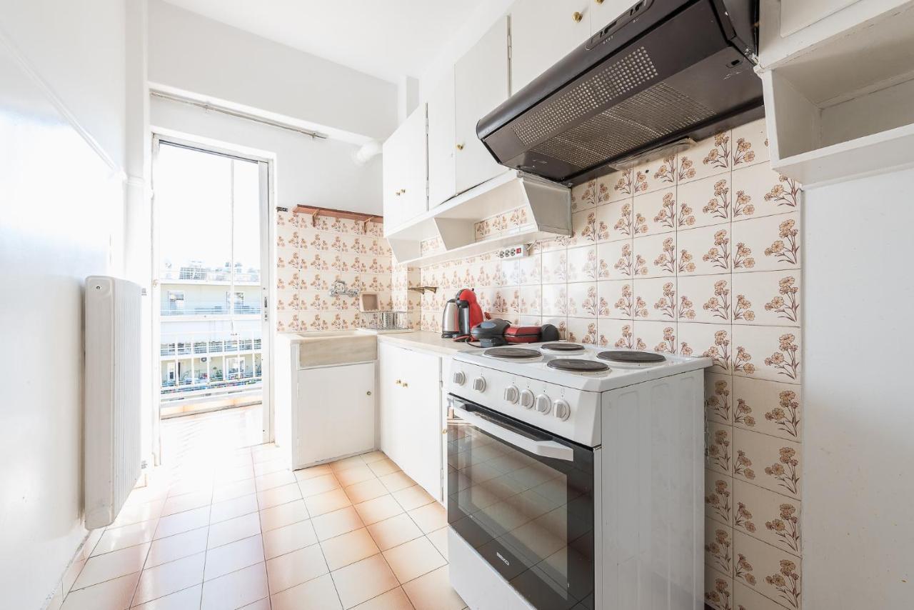 Sunsetia Apartment Атина Екстериор снимка