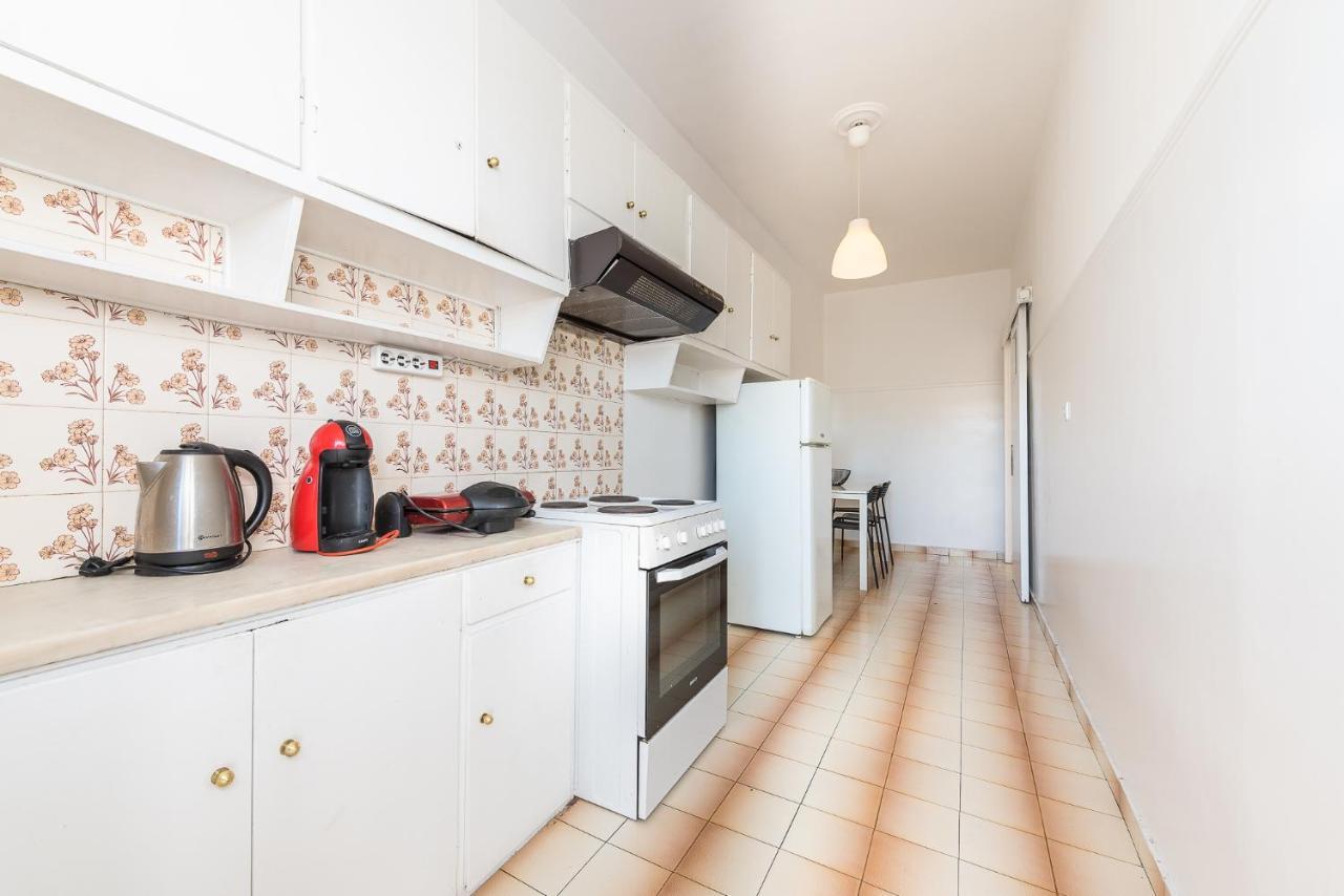 Sunsetia Apartment Атина Екстериор снимка
