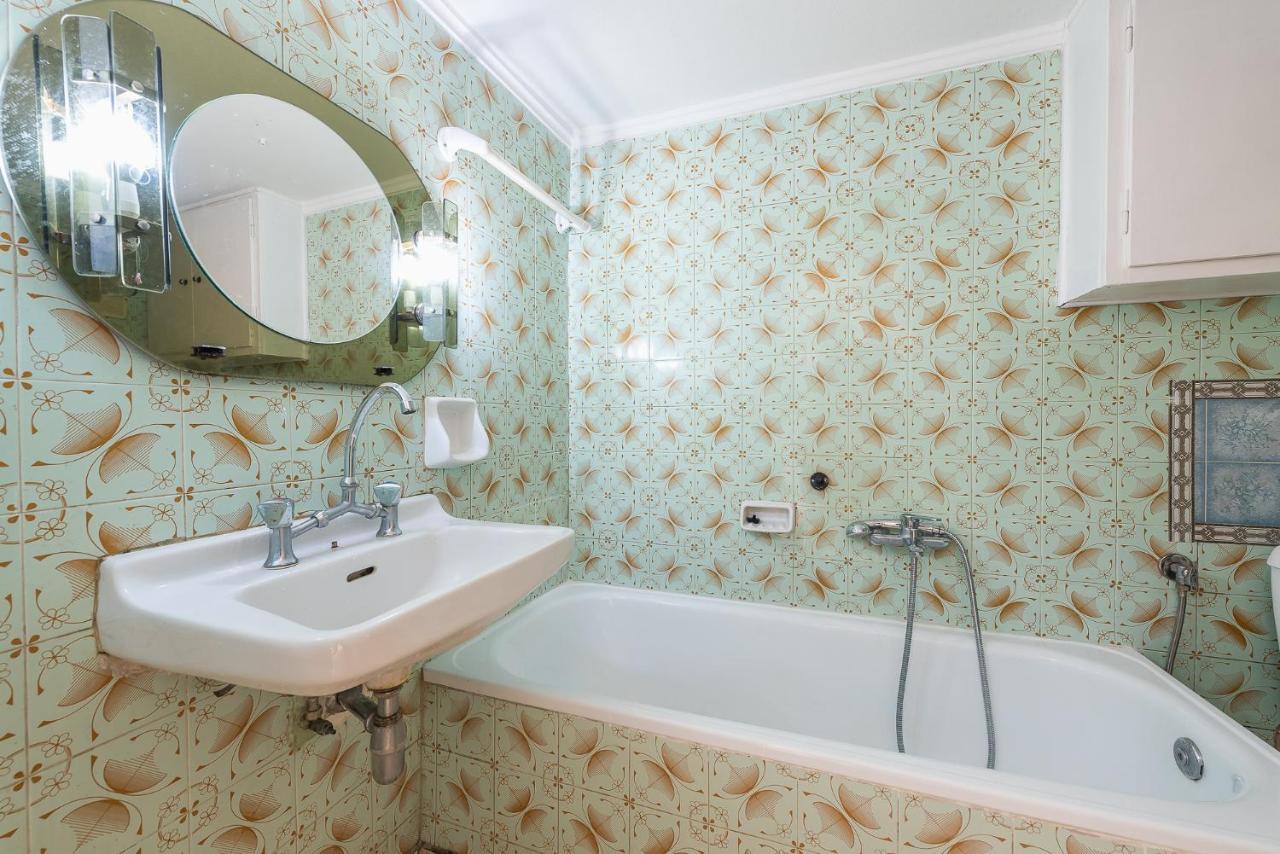 Sunsetia Apartment Атина Екстериор снимка